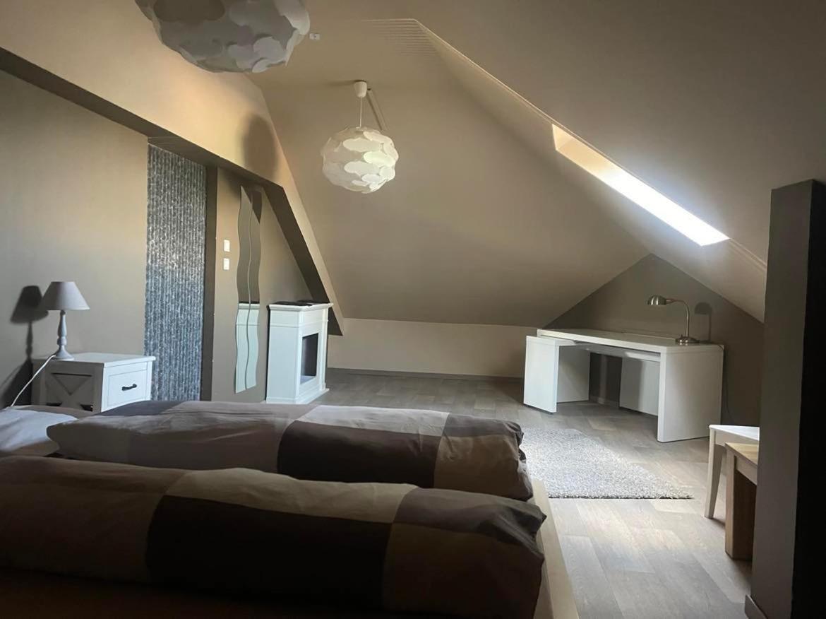 Vakantiewoning Bij De Jep ビルゼン エクステリア 写真