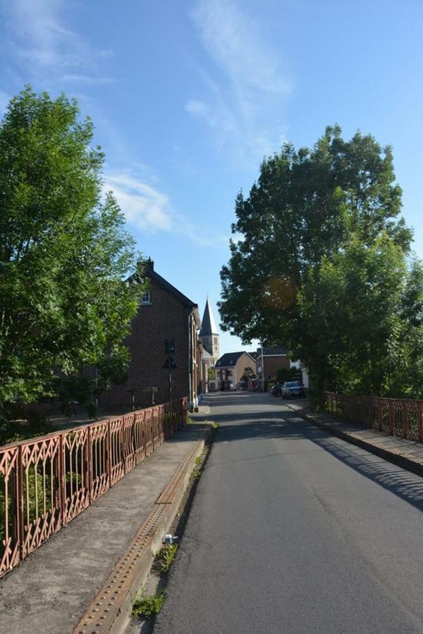 Vakantiewoning Bij De Jep ビルゼン エクステリア 写真